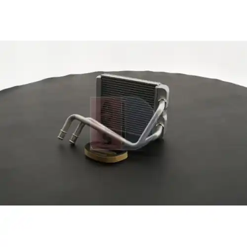 Kostenloser Versand AKS DASIS Wärmetauscher, Innenraumheizung 049019N